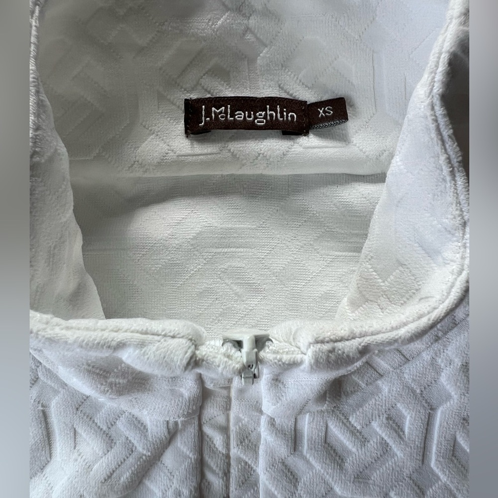 J. McLaughlin Ace 1/4 Zip White Geometric Design Pullover Top - Picture 2 of 8
